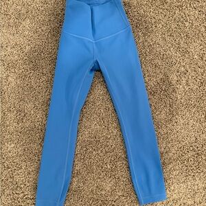 Lululemon wunder under leggings size 0. Length 23in